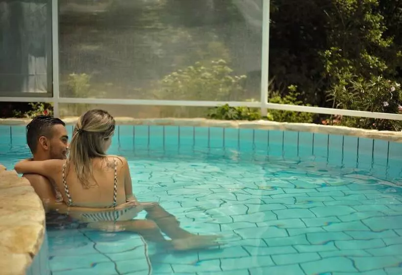Majatalo Eili Suites