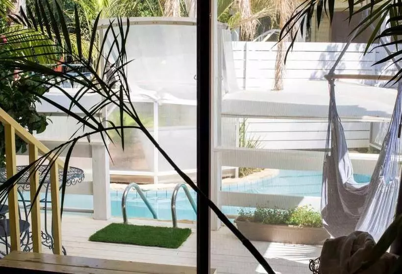 Majatalo Eili Suites