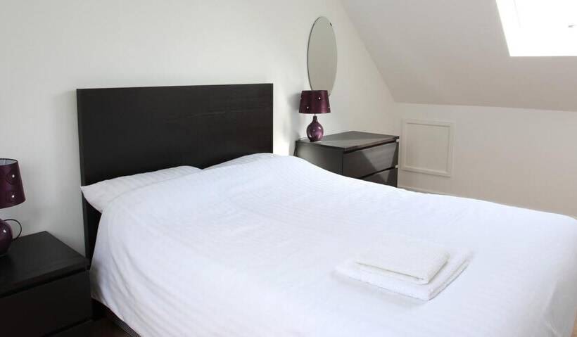 膳宿费 Elm Tree Farm Accommodation