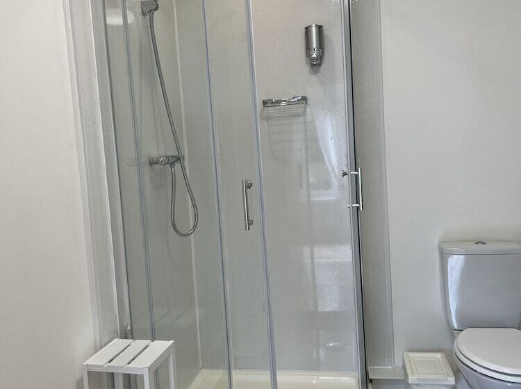 膳宿费 Elm Tree Farm Accommodation