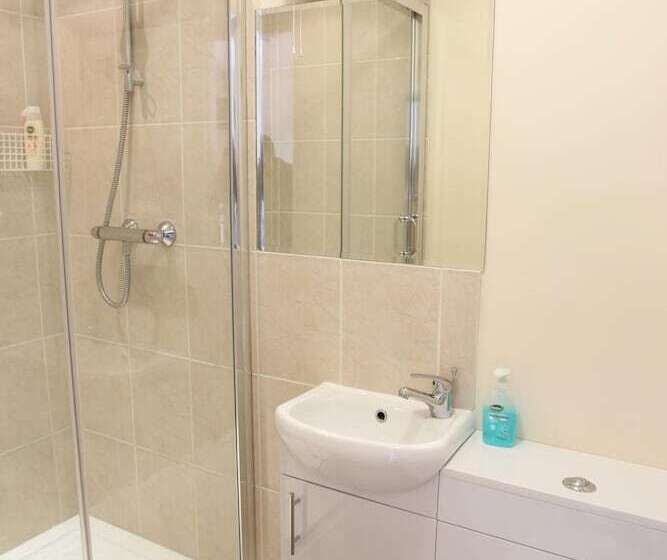 膳宿费 Elm Tree Farm Accommodation