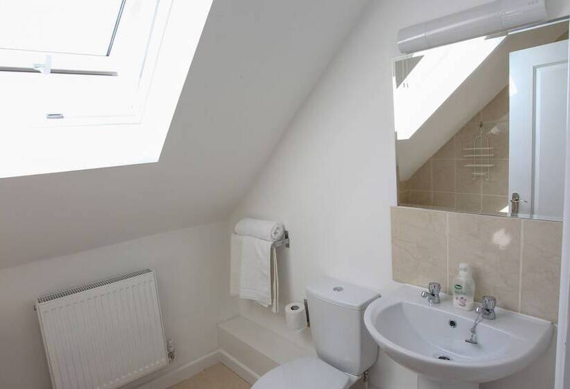 膳宿费 Elm Tree Farm Accommodation