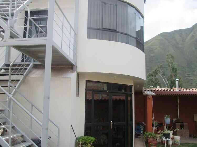 بنسيون Maxi's House