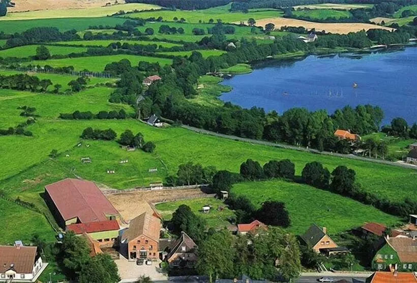 Majatalo Ponyhof Naeve Am Wittensee