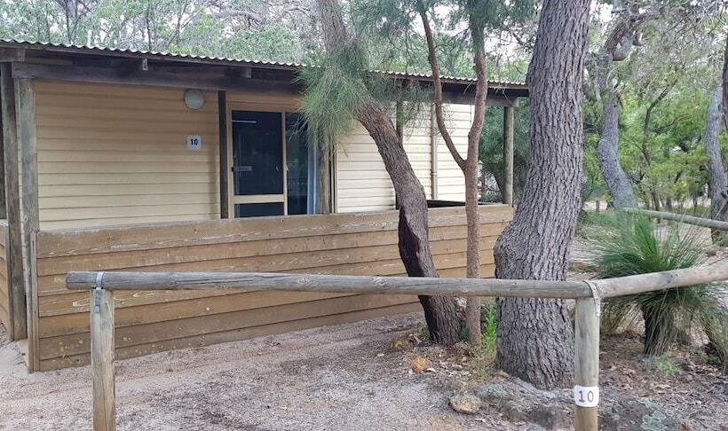 Курорт Gracetown Caravan Park