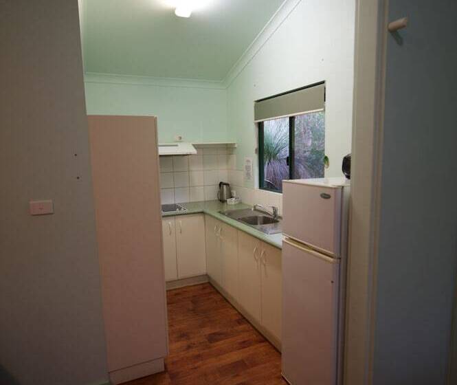 Курорт Gracetown Caravan Park