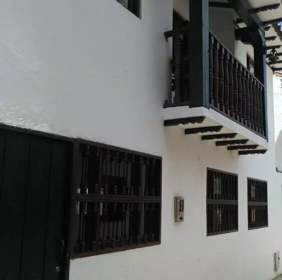 Villa Paraíso   Hostel