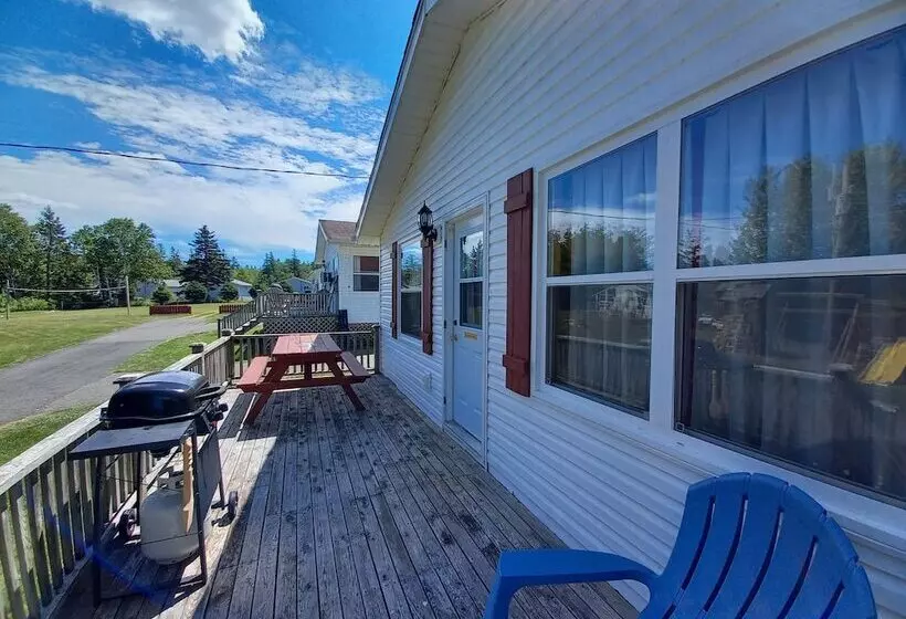 Anne S Windy Poplars Cottage Resort