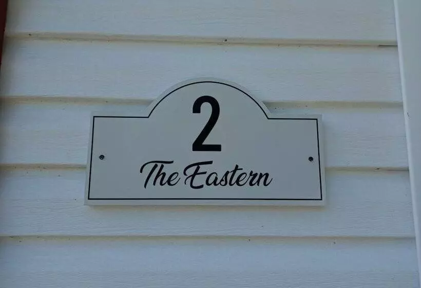 Anne S Windy Poplars Cottage Resort