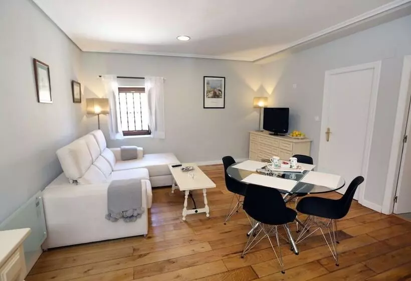 Apartamentos Santa Lucía