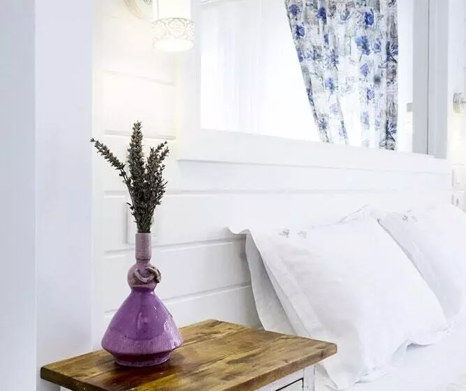 Bademlik Otel