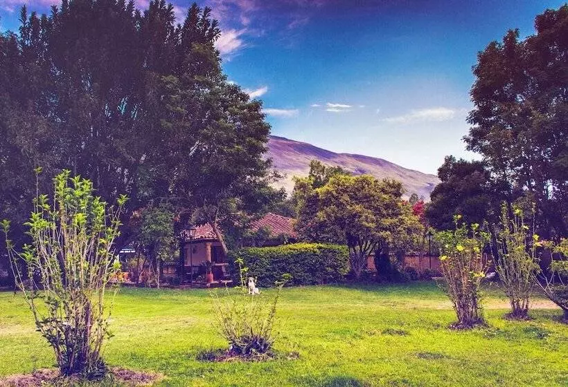 تختخواب و صبحانه Posada Bie