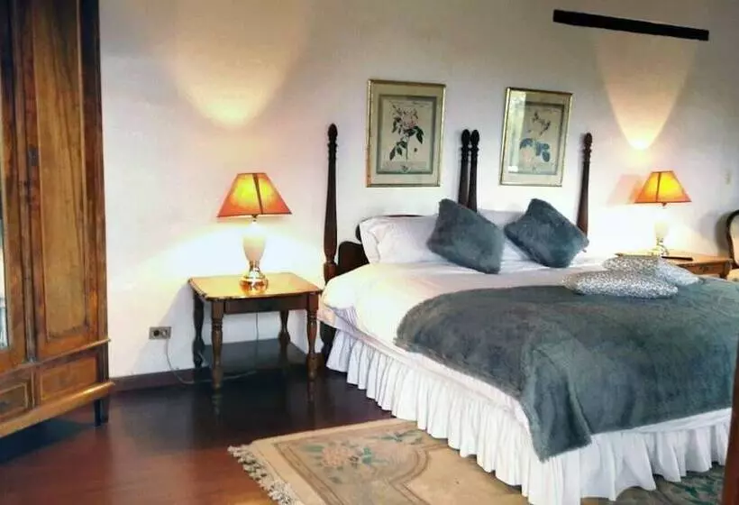 تختخواب و صبحانه Posada Bie