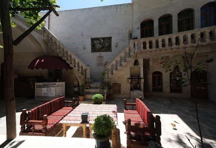 تختخواب و صبحانه Sark Ciragan Konak Butik Otel