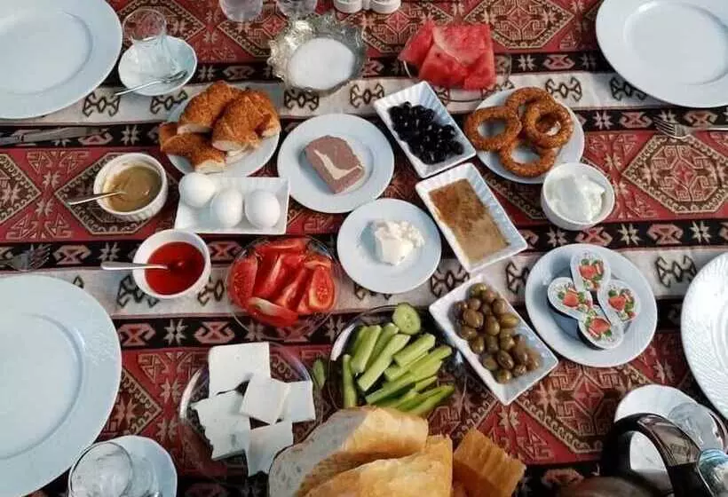 تختخواب و صبحانه Sark Ciragan Konak Butik Otel