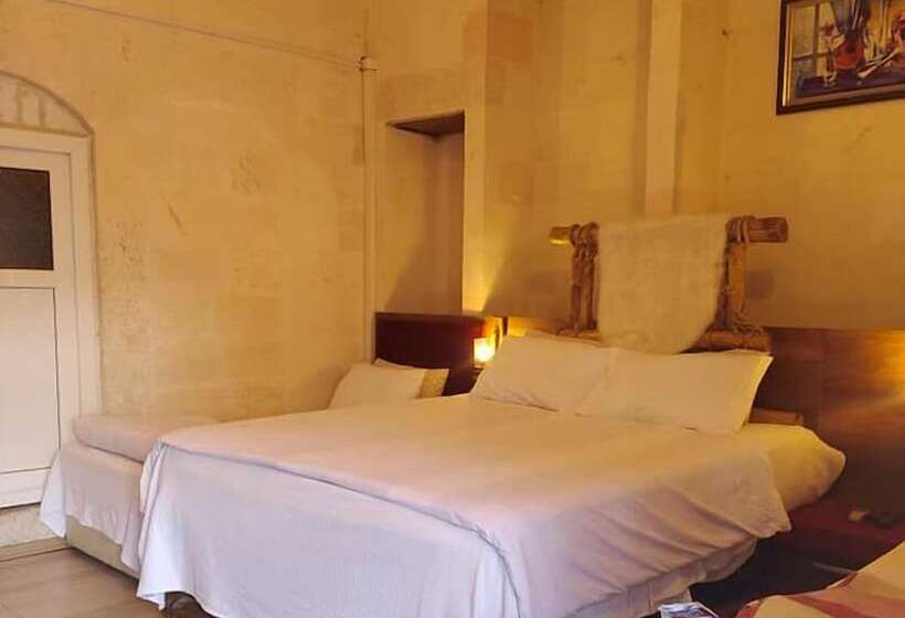 تختخواب و صبحانه Sark Ciragan Konak Butik Otel