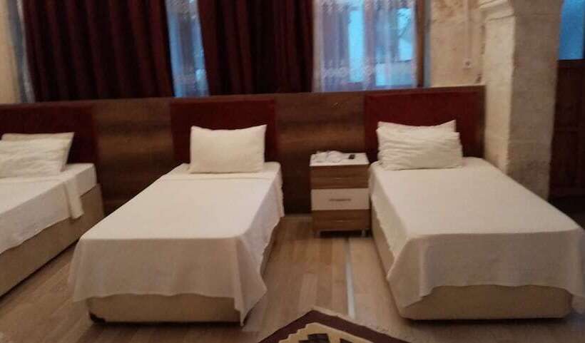 تختخواب و صبحانه Sark Ciragan Konak Butik Otel
