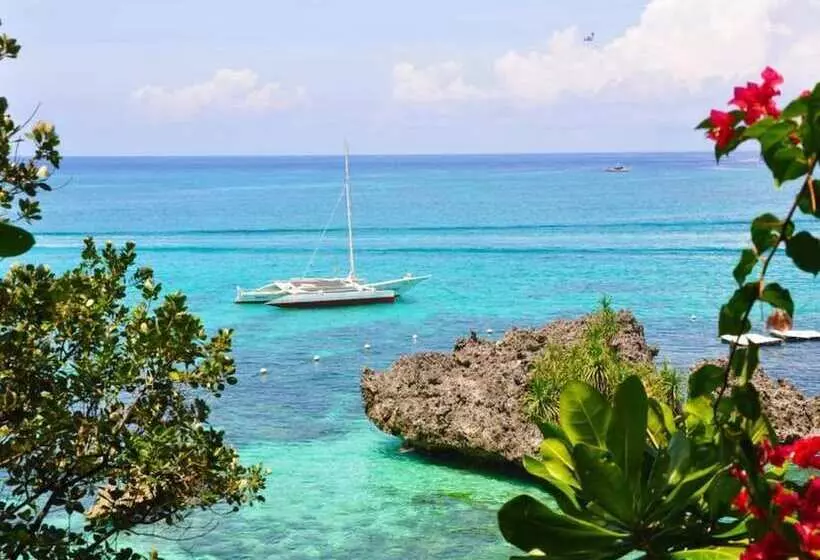 ホテル Aira Boracay
