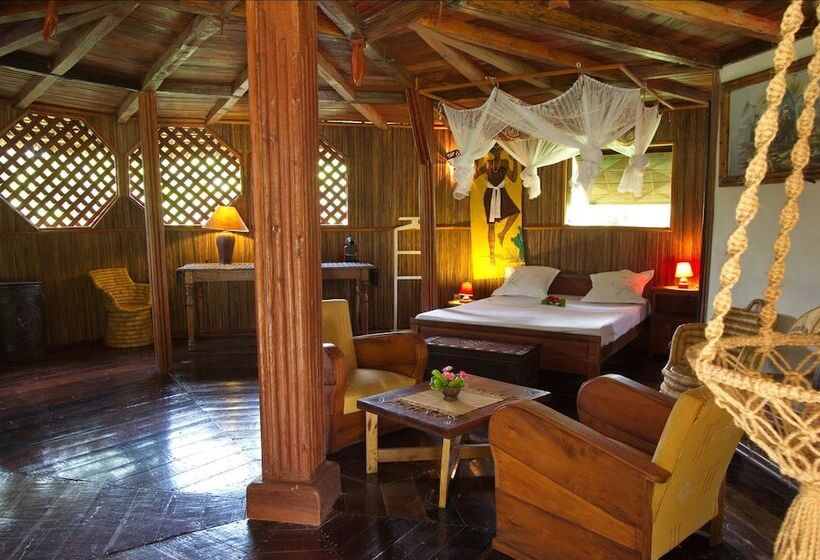 هتل Analatsara Eco Lodge