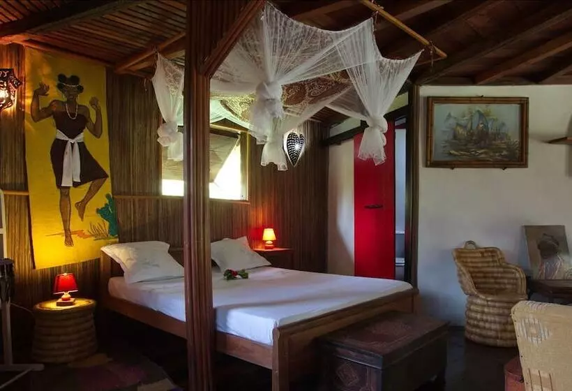 هتل Analatsara Eco Lodge