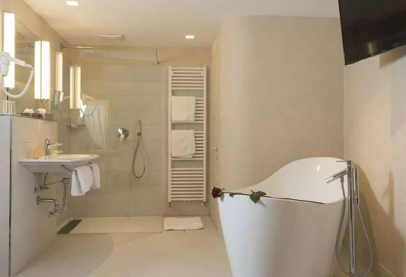 Hotelli Ansitz Kematen Ritten