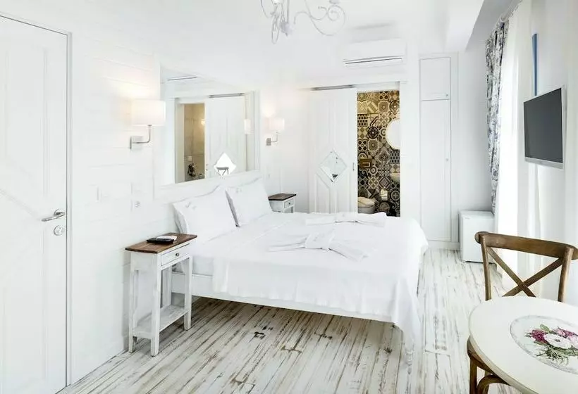 Bademlik Otel