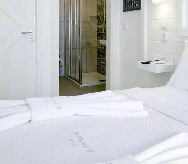 Bademlik Otel