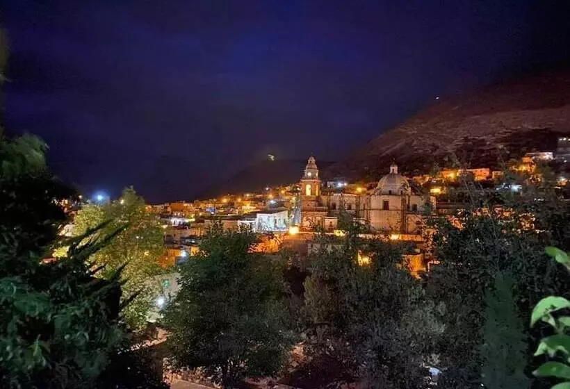 Hotelli Brisa Del Cielo