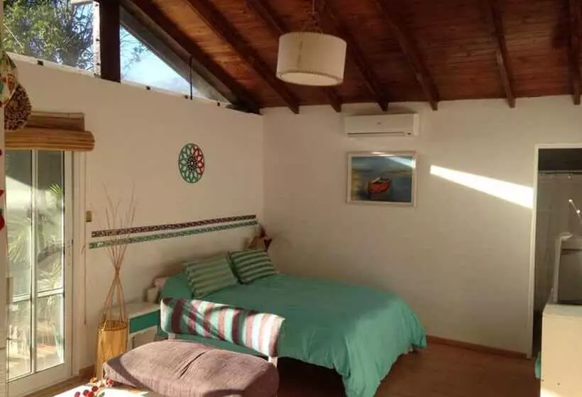 Hotelli Cabañas Burdeos