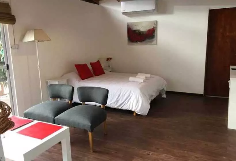 Hotelli Cabañas Burdeos