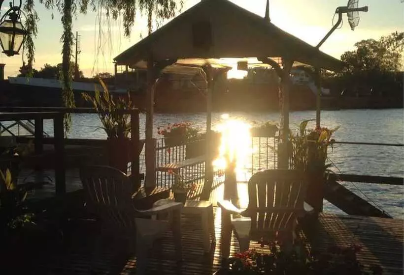 Hotelli Cabañas Burdeos