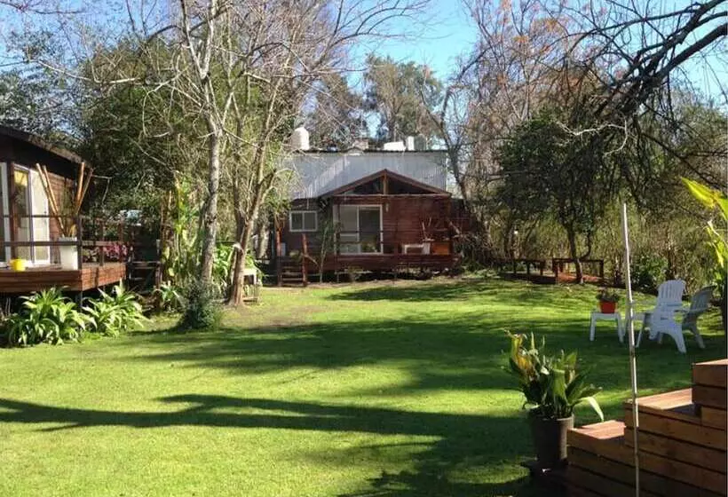 Hotelli Cabañas Burdeos