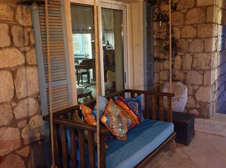 ホテル Dantel Konuk Evi