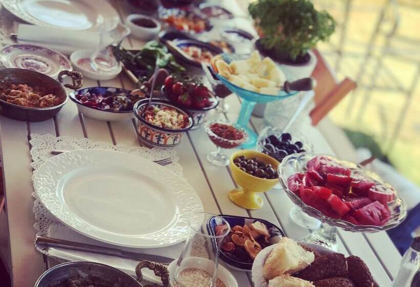 ホテル Dantel Konuk Evi