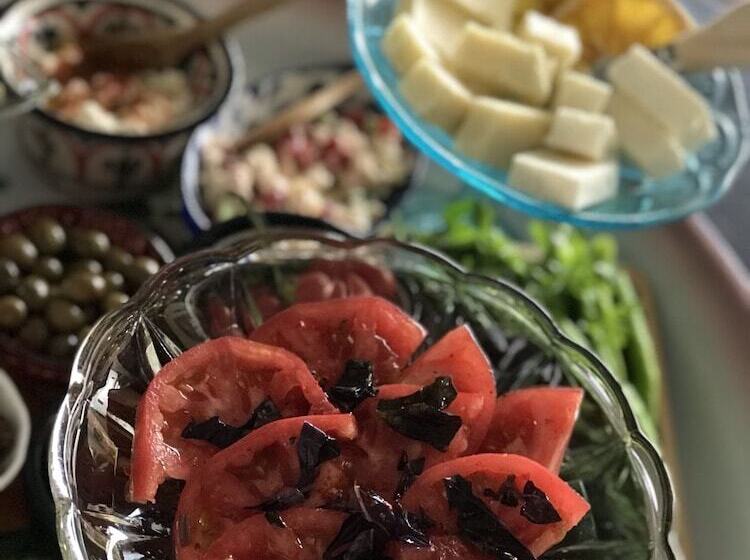 ホテル Dantel Konuk Evi