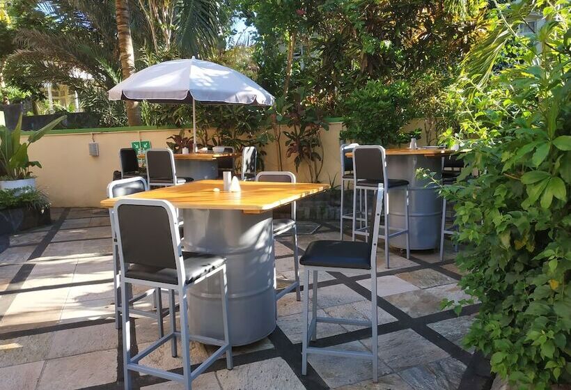 Hotell Hollywood Holidays