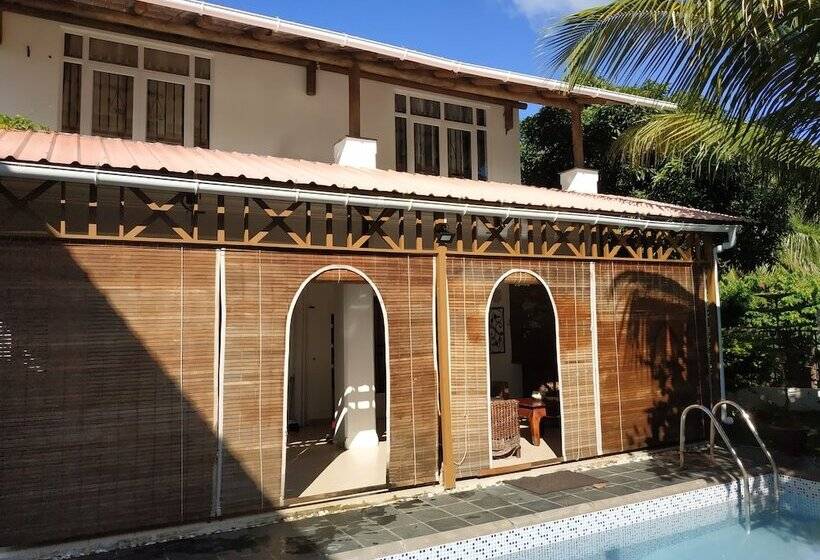 Hotell Hollywood Holidays