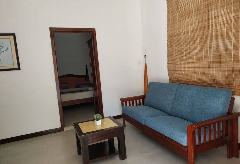 Hotell Hollywood Holidays