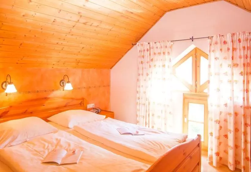 Hotelli Camping Dreiquellenbad