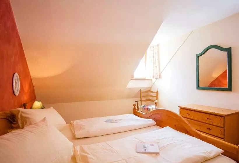 Hotelli Camping Dreiquellenbad