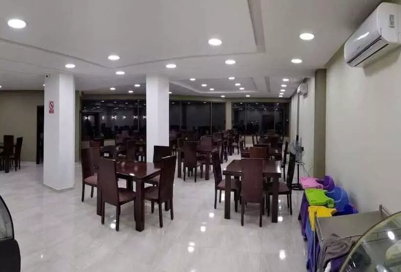 Hotel Isabel