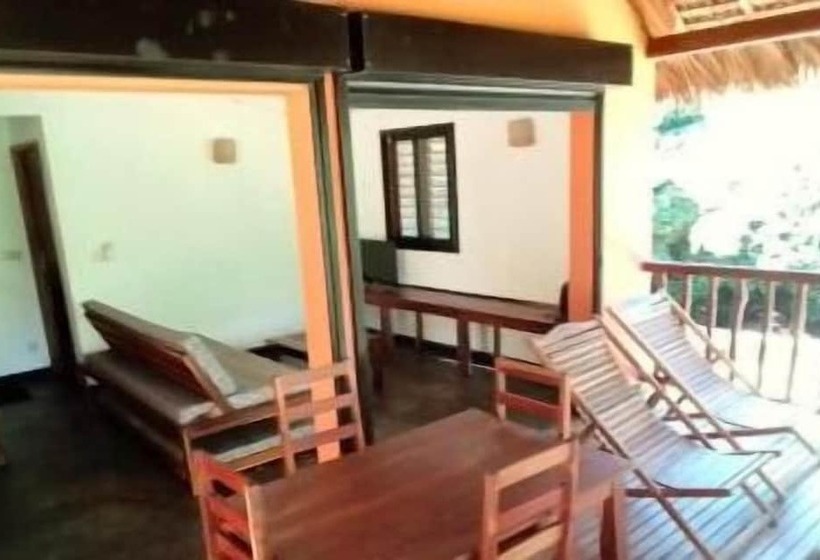 בית מלון כפרי Jj Et Euphrasie