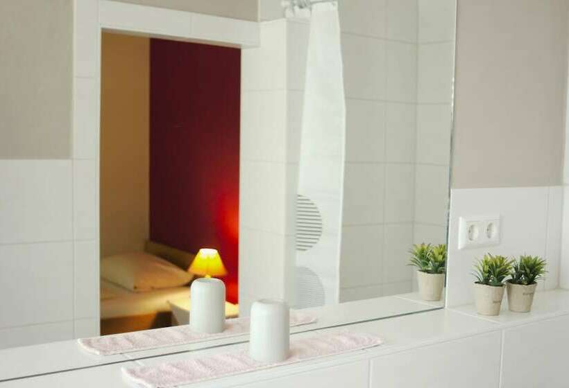 فندق Landhaus Friede