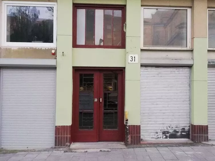 هتل Legenda Lvova Hostel