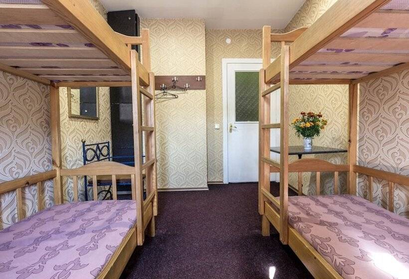 فندق Legenda Lvova Hostel