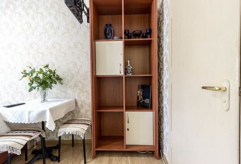 فندق Legenda Lvova Hostel