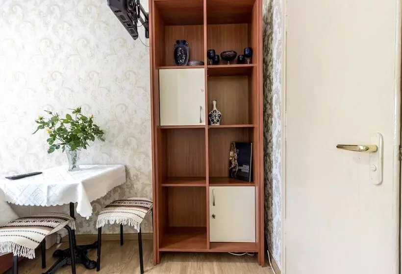 هتل Legenda Lvova Hostel