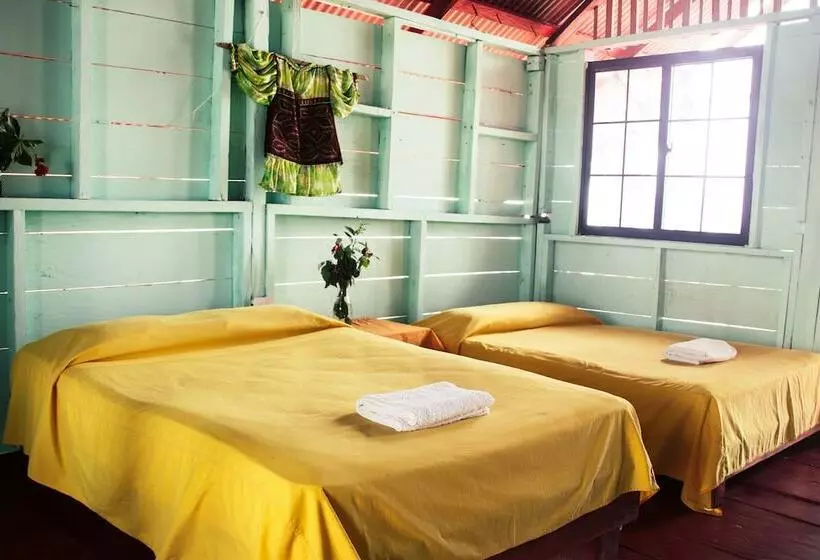 ホテル San Blas Lodge