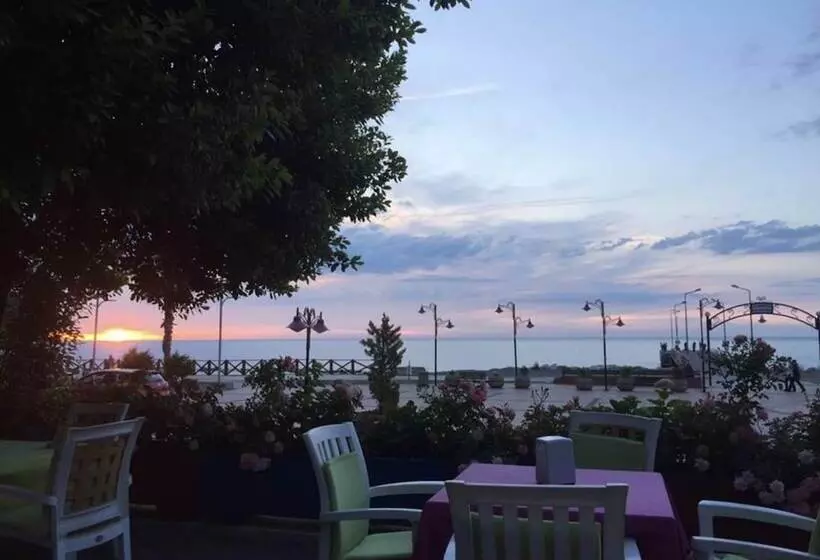 Hotel Saymoz