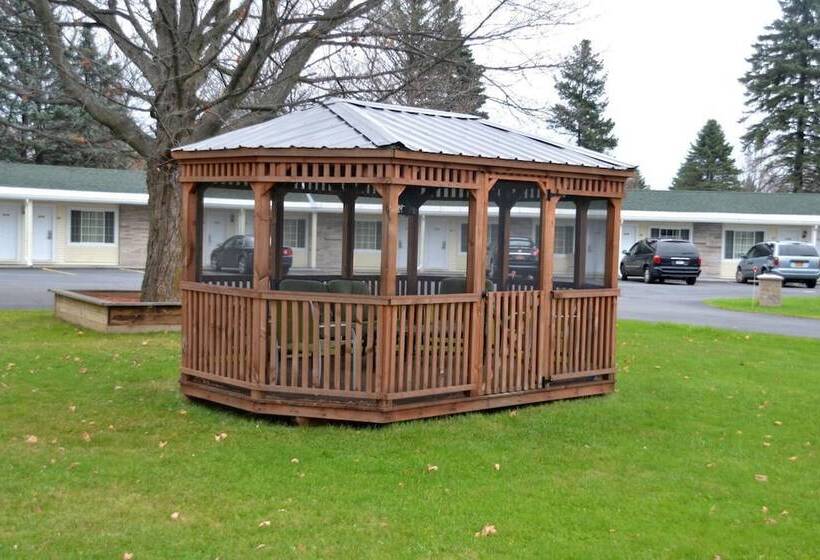 فندق Scottish Inns Potsdam